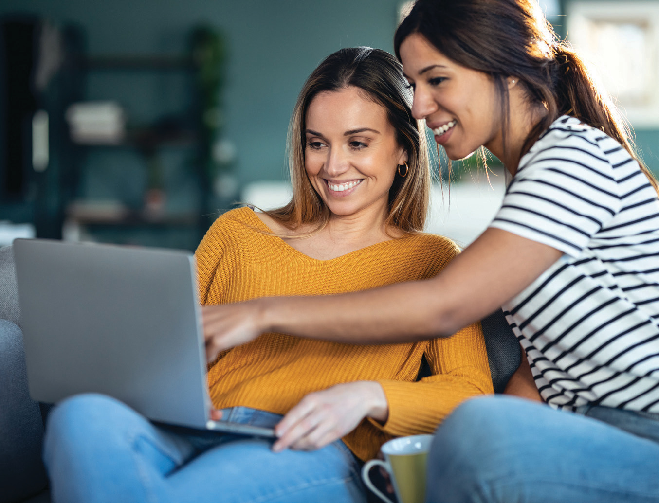 Women on a laptop