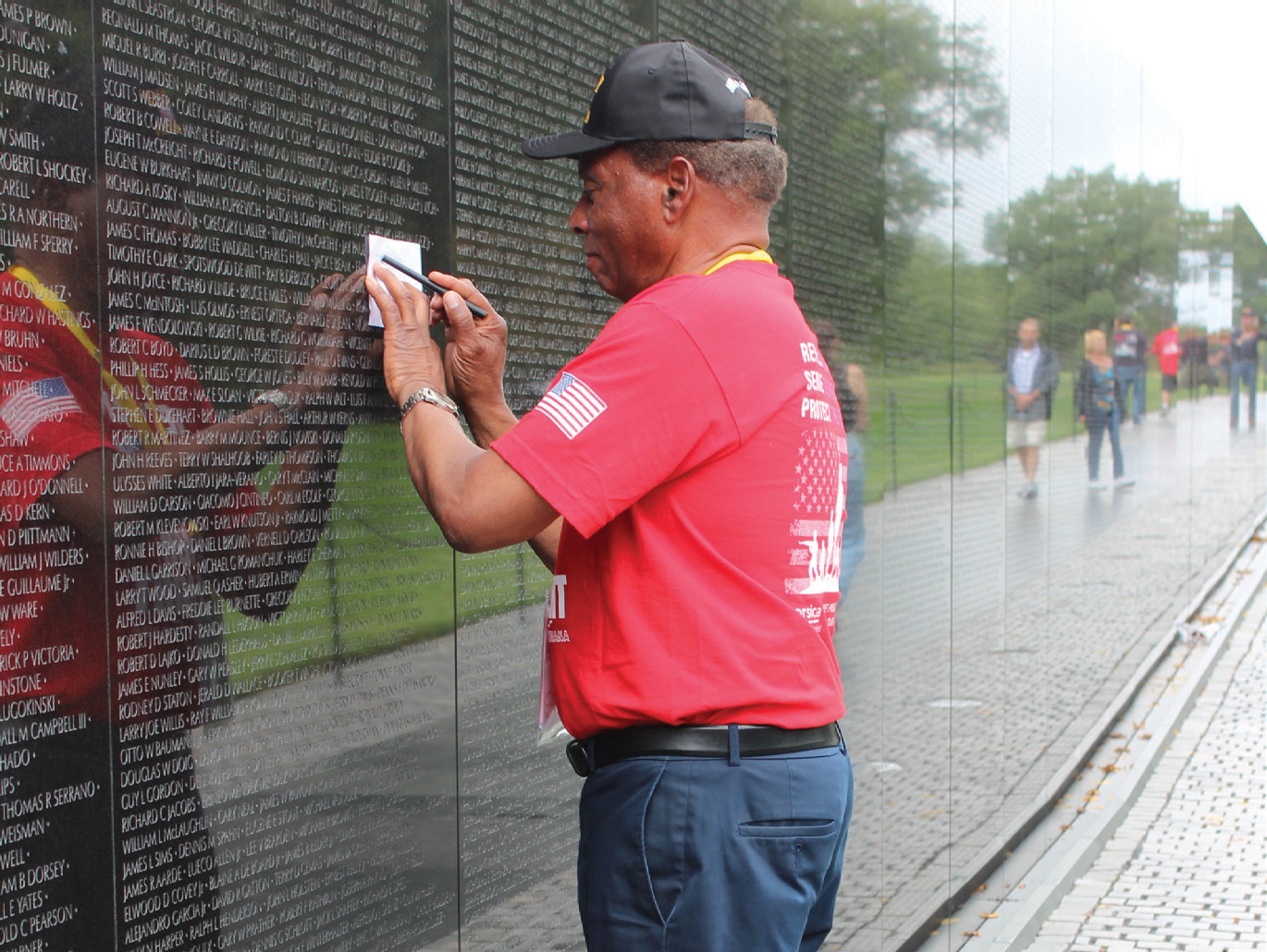 Honor Flight participant at Vietnam Memorial